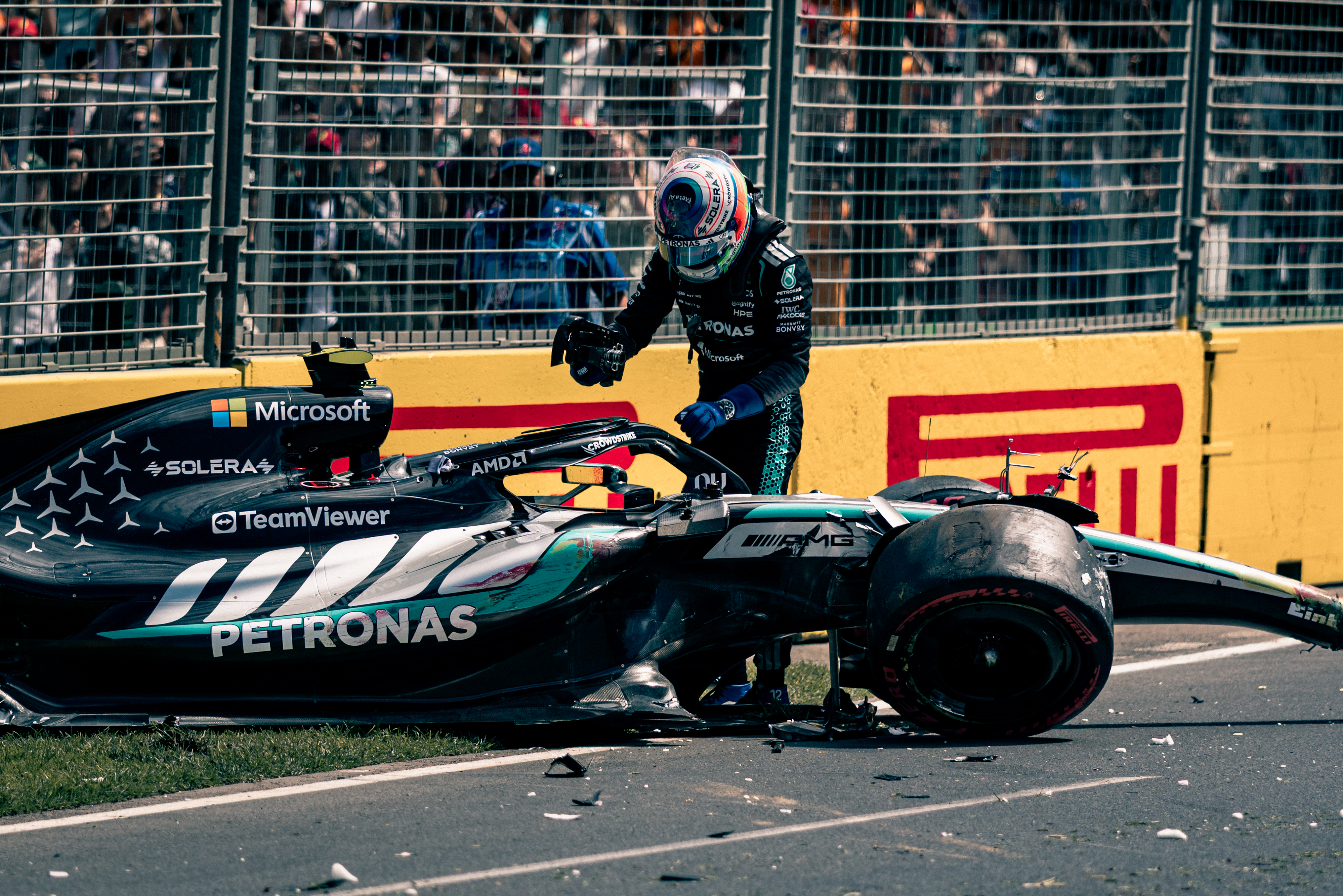 Formula 1 race weekend in Melbourne — photograph 20 by Harry Liu