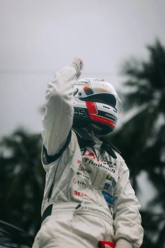 Porsche Carrera Cup racing — photograph 02 by Harry Liu