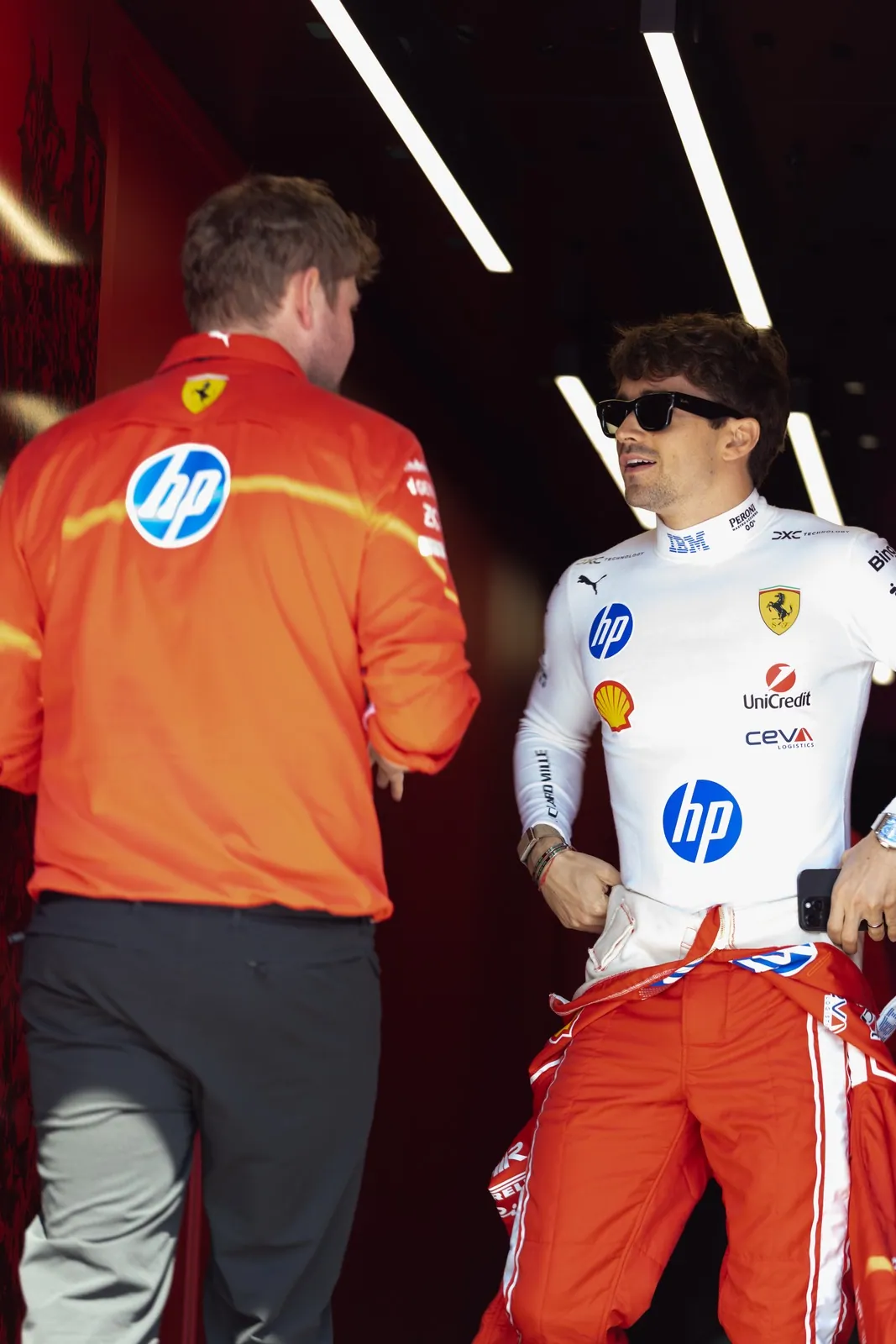 Formula 1 race weekend in Melbourne — photograph 04 by Harry Liu